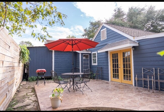 property at 2951 Iola St