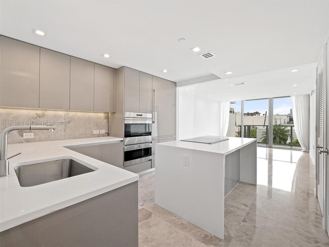property at 1201 20th St