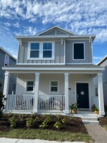 6404 Pne Frk Aly in St. Cloud, FL - Building Photo