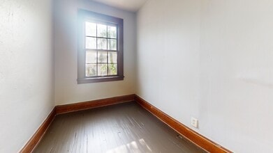 258 S Portage Path in Akron, OH - Building Photo - Building Photo