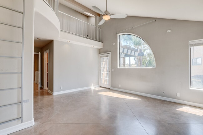 4007 Layang Layang Cir in Carlsbad, CA - Building Photo - Building Photo