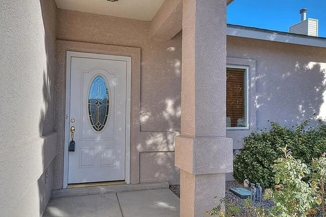 2012 Tierra Del Oso Pl NW in Albuquerque, NM - Building Photo - Building Photo