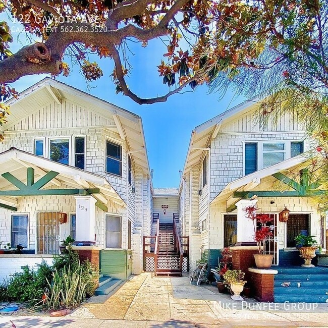 property at 122 Gaviota Ave