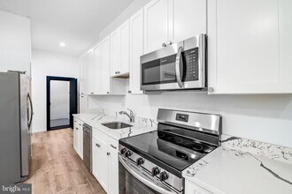 665 Washington Blvd in Baltimore, MD - Building Photo - Building Photo