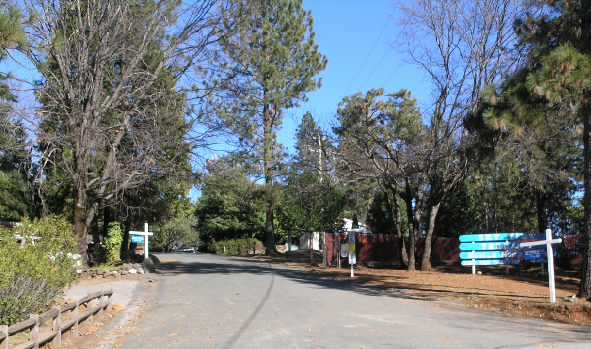 Sky View Terrace Mobile Home Park in Foresthill, CA - Building Photo