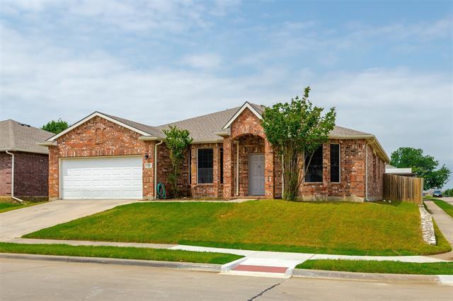 3400 Fashion St in Oak Point, TX - Foto de edificio