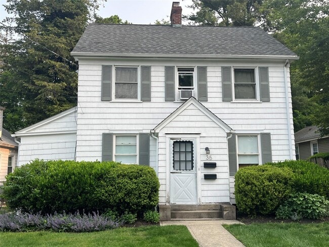 property at 35 Grandview St