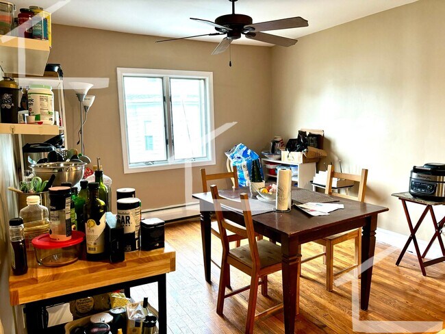 property at 91 Glen St