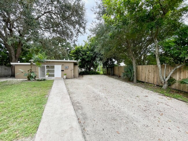 property at 320 SW 21st St