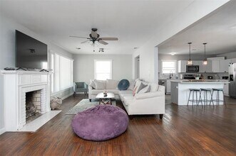 3709 Park Ridge Blvd in Fort Worth, TX - Building Photo - Building Photo