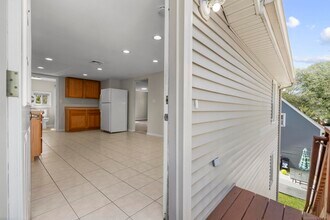 8 York St in Milford, CT - Building Photo - Building Photo