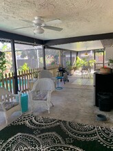385 NW Broadview St in Port St. Lucie, FL - Building Photo - Building Photo
