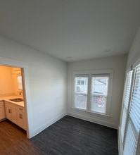 541 W Commonwealth Ave in Fullerton, CA - Building Photo - Building Photo