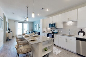 Ironcrest Apartments in North Richland Hills, TX - Building Photo - Interior Photo