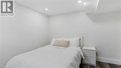 777 Upper Gage Ave in Hamilton, ON - Building Photo - Building Photo