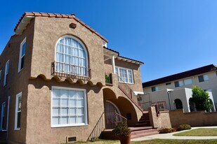 1260 W 9th St in Los Angeles, CA - Building Photo