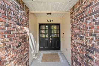 3220 Tall Timber Dr in Orlando, FL - Foto de edificio - Building Photo