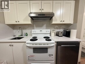 888 W 61st Ave in Vancouver, BC - Building Photo - Building Photo