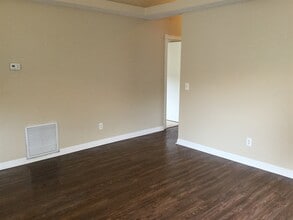 317 McCoy Village Ct in Apopka, FL - Foto de edificio - Building Photo