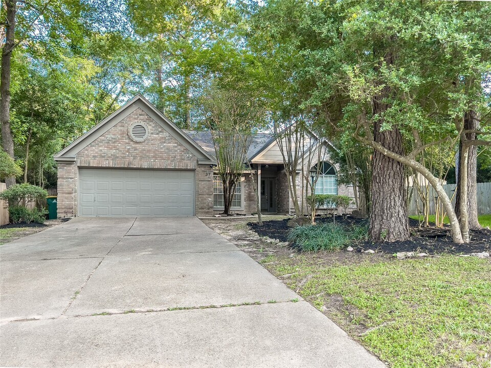 31 S Stony Bridge Cir in The Woodlands, TX - Building Photo