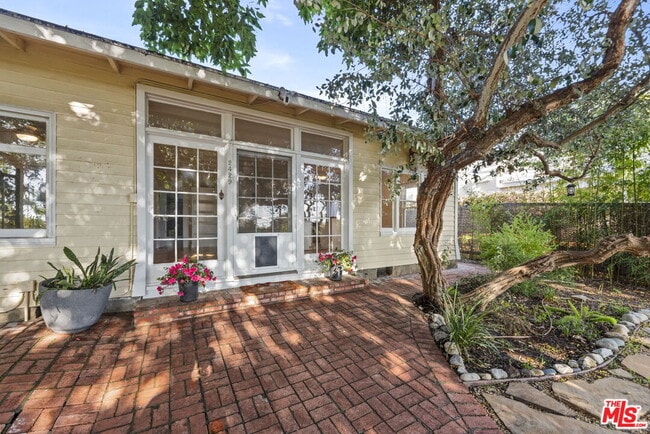 property at 2429 Beverley Ave