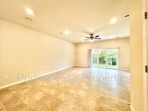 4717 Sparkling Shell Ave in Kissimmee, FL - Building Photo - Building Photo