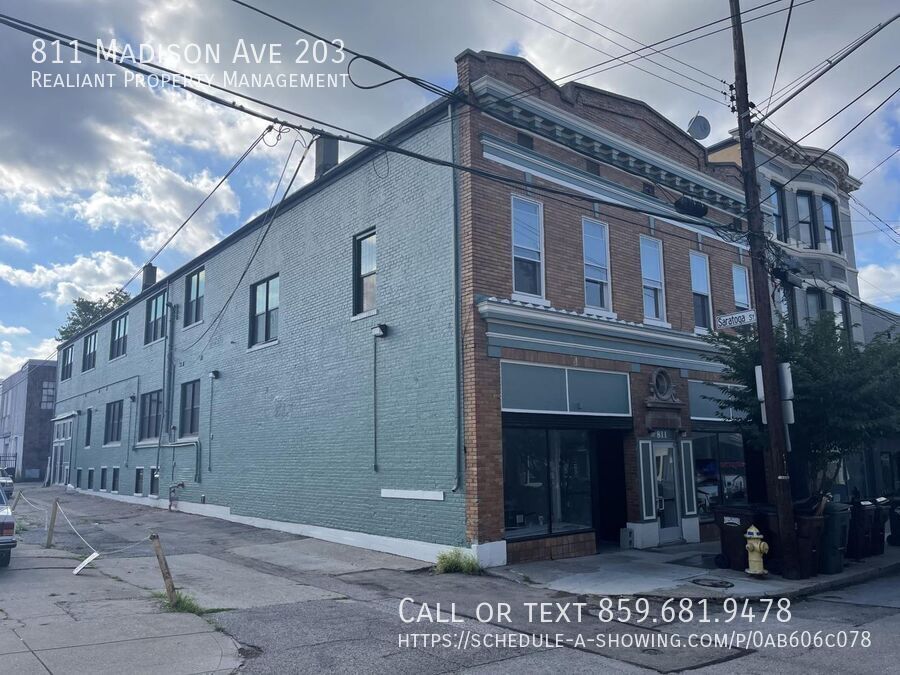 811 Madison Ave in Covington, KY - Building Photo