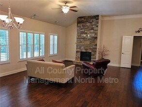 4840 Amble Trace in Cumming, GA - Foto de edificio - Building Photo