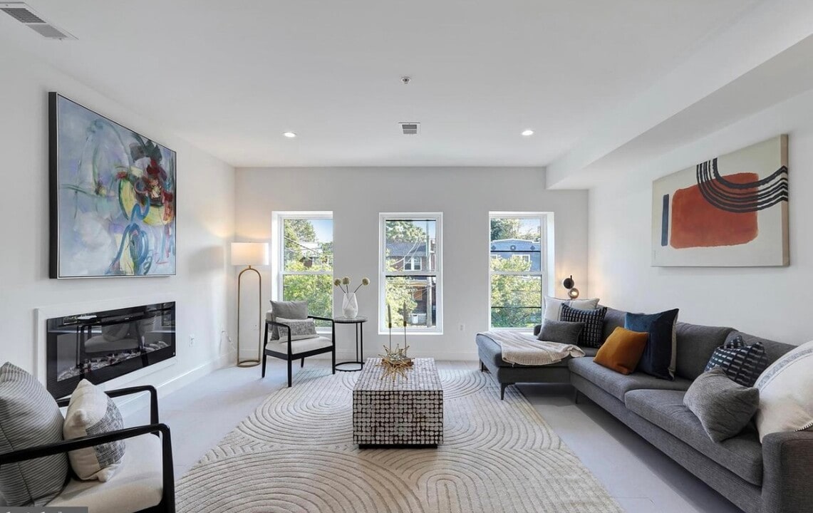 638 Franklin St NE, Unit 2 in Washington, DC - Building Photo