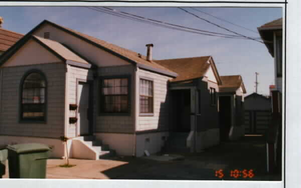 554-556 Green Ave in San Bruno, CA - Foto de edificio