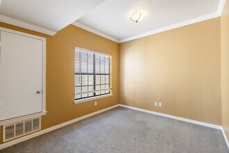 602 Mission Cir in Irving, TX - Foto de edificio - Building Photo