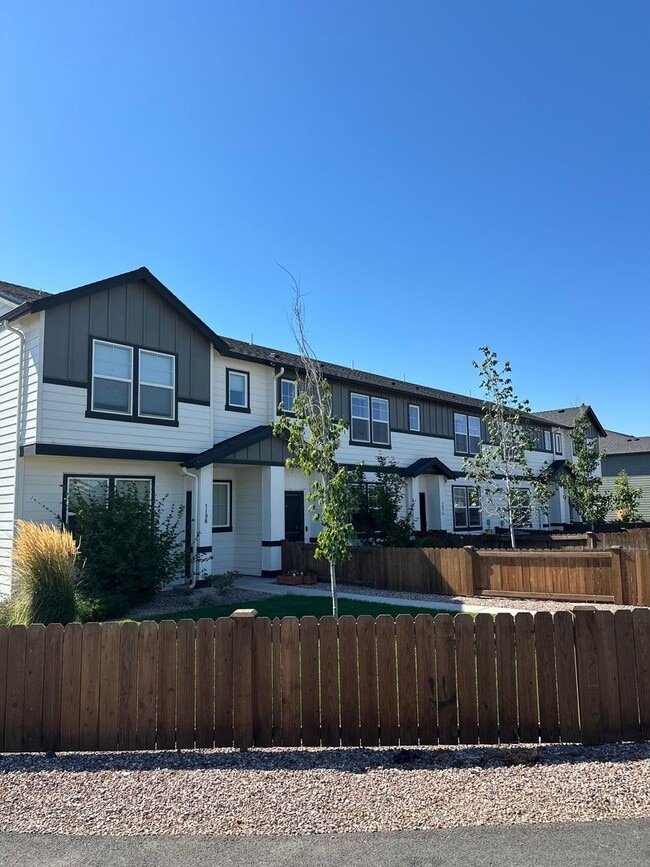 property at 1202 NW Upas Pl