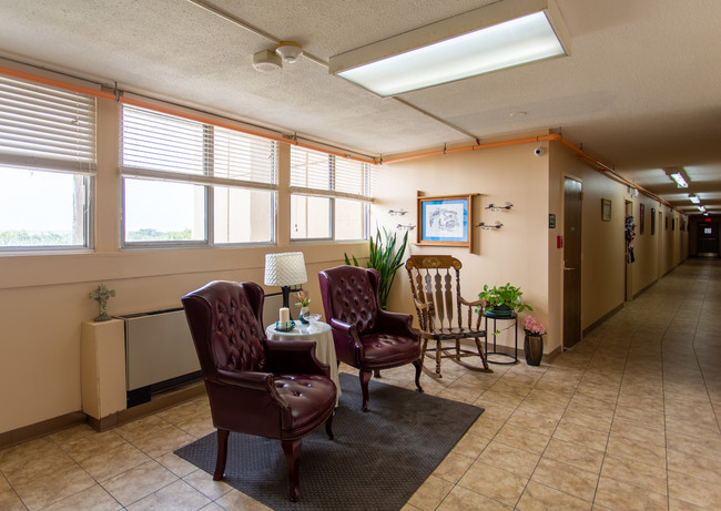 Villa Maria Retirement Apartments in Ocean Springs, MS - Building Photo - Interior Photo