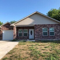 3602 Eutopia St in Greenville, TX - Building Photo