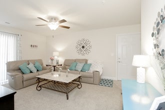 The Mallard Way Rental Community in Washington, IL - Foto de edificio - Interior Photo