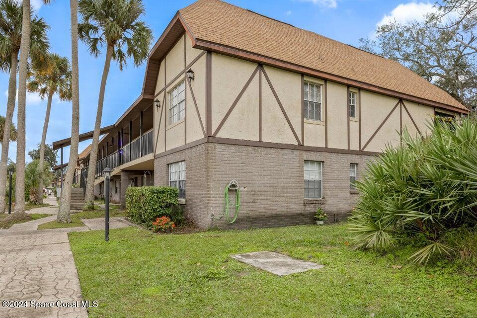 2999 Sir Hamilton Cir in Titusville, FL - Building Photo