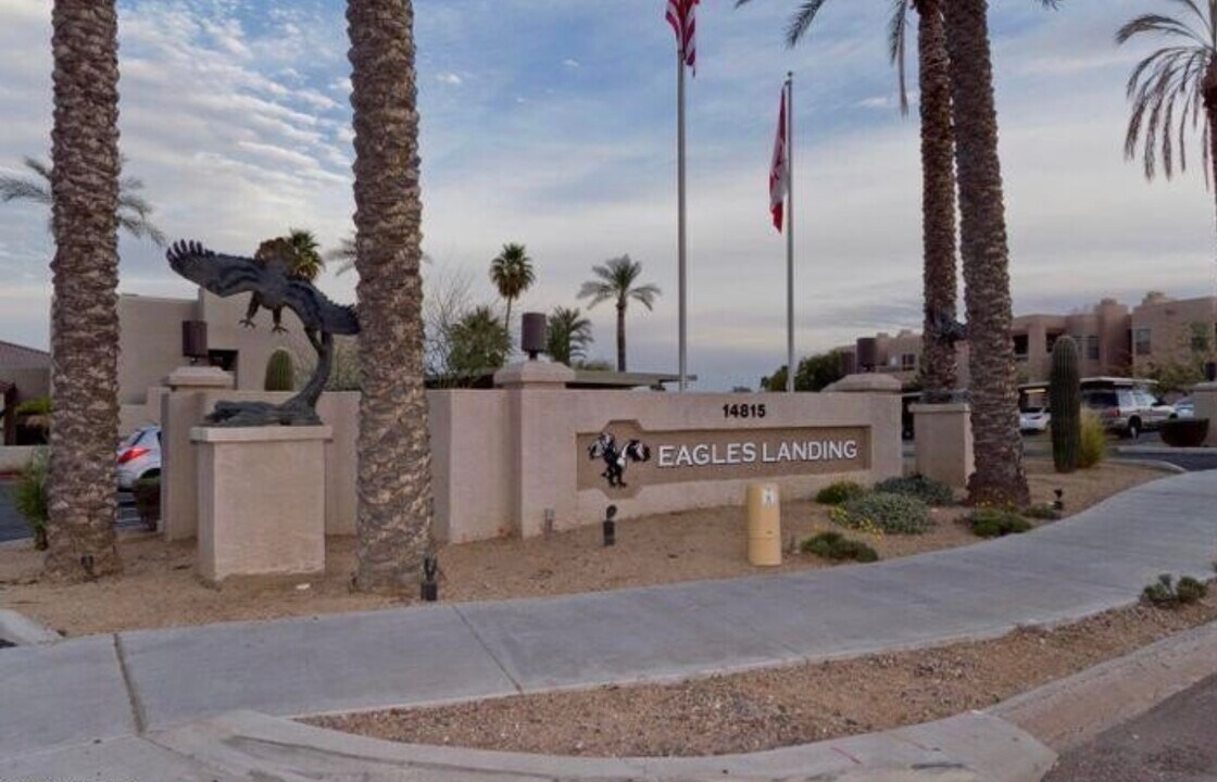 14815 N Fountain Hills Blvd, Unit 215 in Fountain Hills, AZ - Foto de edificio