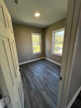 3811 Barrington Rd, Unit Unit 2 in Baltimore, MD - Building Photo - Building Photo