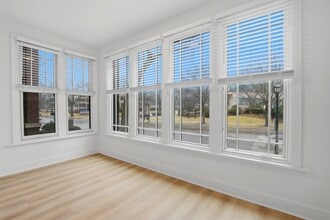 1125 Davis St./ 1603-11 Ridge Ave. in Evanston, IL - Building Photo - Building Photo