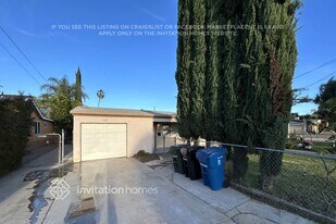 1401 8th St in San Fernando, CA - Building Photo