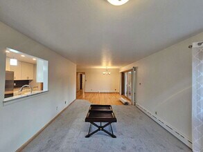 2025 Lee St in Lakewood, CO - Building Photo - Building Photo