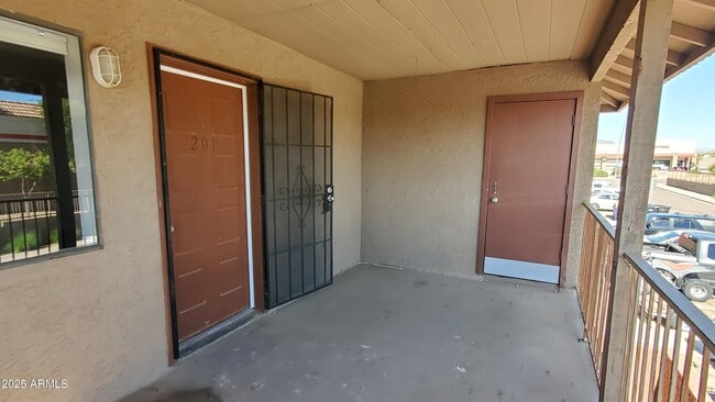 2737 N Salem in Mesa, AZ - Building Photo - Building Photo