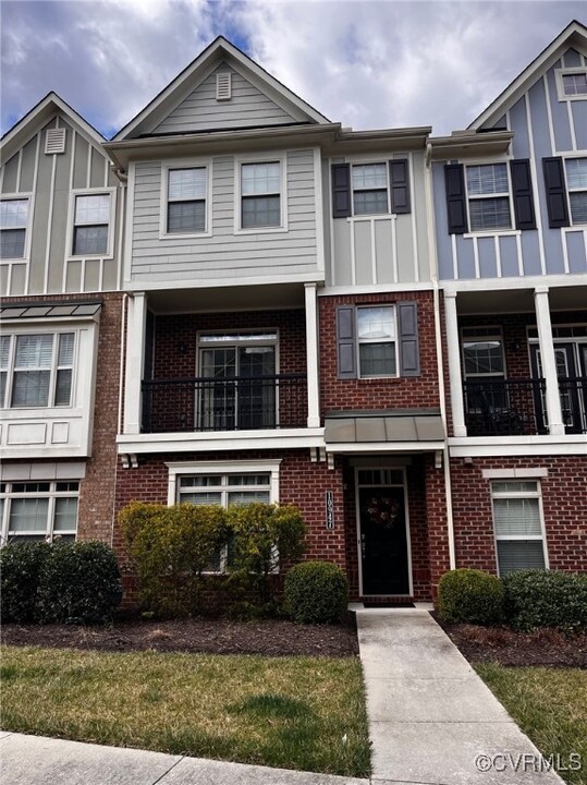 10947 Parkshire Ln in Henrico, VA - Building Photo