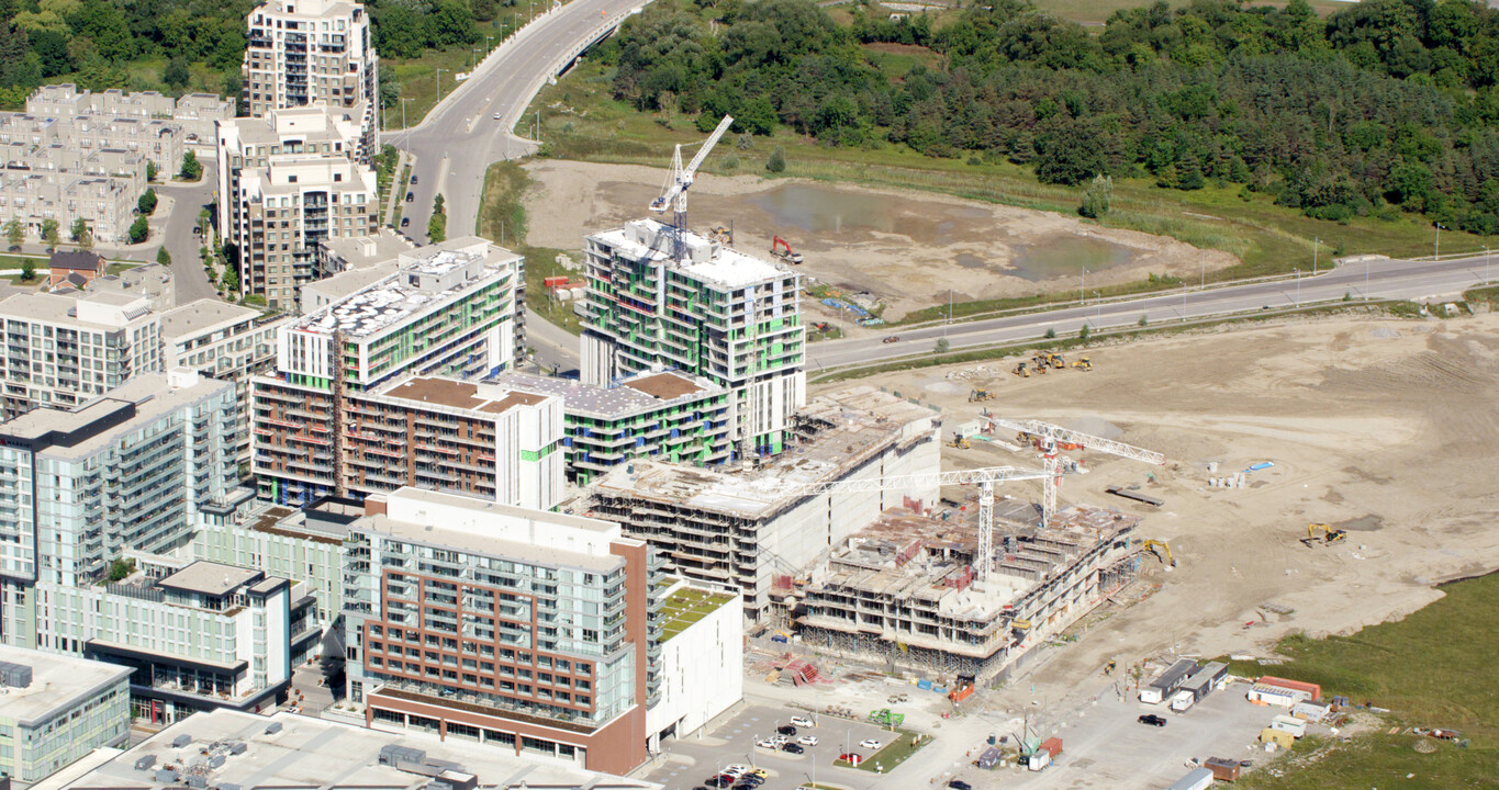 Gallery House Tower 2 in Markham, ON - Building Photo