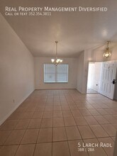 5 Larch Radial in Ocala, FL - Building Photo - Building Photo