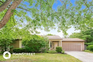 5846 Democracy Dr in Indianapolis, IN - Building Photo