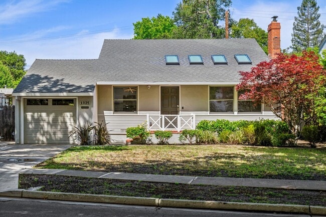 property at 1025 Oakland Ave