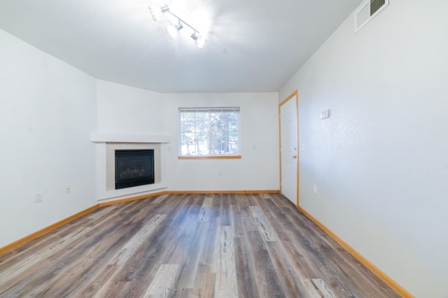 1221 University Ave