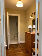 2082 Douglass Blvd, Unit 15 in Louisville, KY - Building Photo - Building Photo