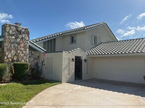 215 Andros Ave in Cocoa Beach, FL - Building Photo - Building Photo